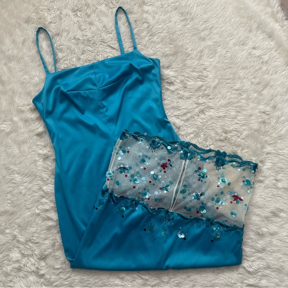 Mandalay Dresses & Skirts - Mandalay Dress Midi Spaghetti Strap Embroidered Vintage Mermaidcore Blue Sz 8